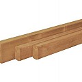 Douglas geschaafde regel 4,5x4,5x300 cm, groen geïmpregneerd.