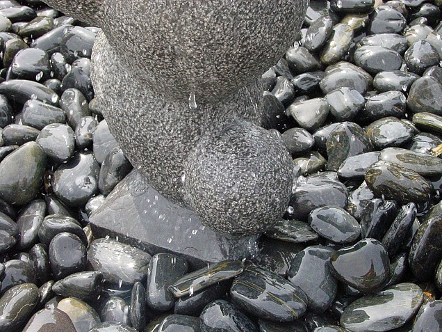 Verp. Glitter Stone Black 10-30 mm (20 kg)