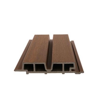 NewTechWood composiet co-extrusie wandbekleding Castellaton PRO65 3,3 x 18 x 290cm Ipé.