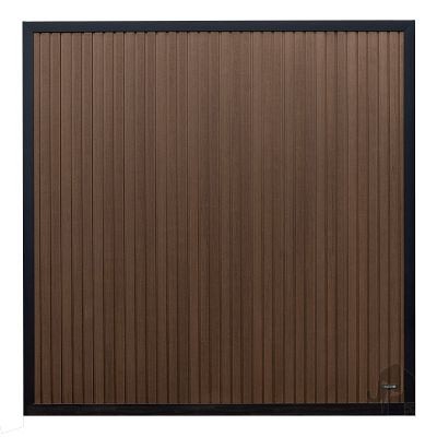 Elephant schutting Stripes houtcomposiet FSC/GRS 1800x1800mm co-ex driftwood dark met zwart kader (voor vertical gebruik)