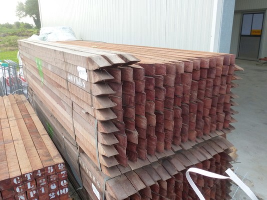 hardhouten paal ruw 6x6x275 cm