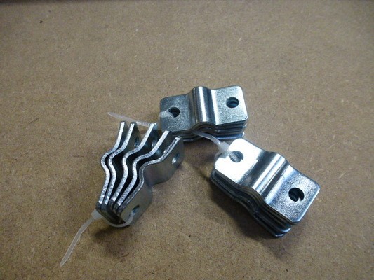 Draadpaneelklem 20X36,7 MM verzinkt per 100 st