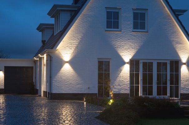 Ace up-down Wall light 100-230V/8,5W LED Alu. Rose Silver Warm White